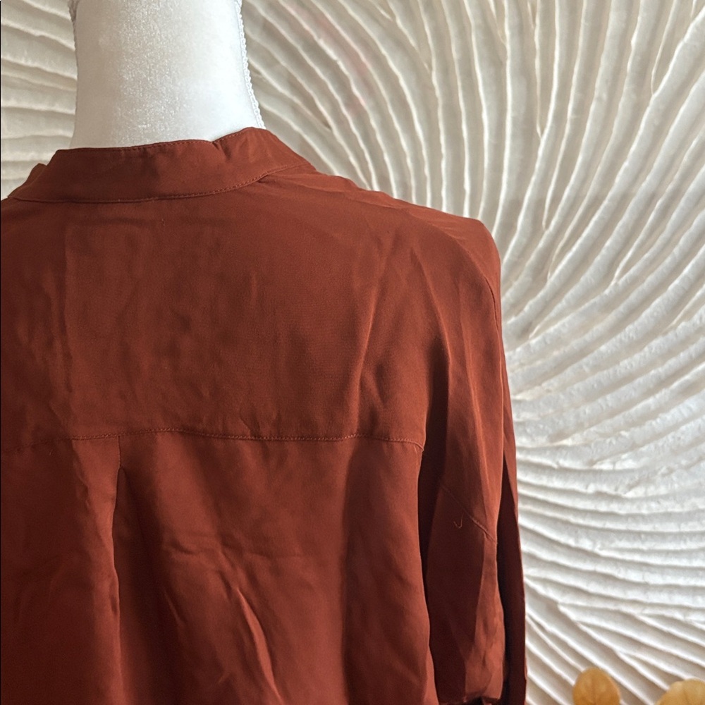 Vince 100% Silk Long-Sleeve V-Neck Blouse - Picture 8 of 8